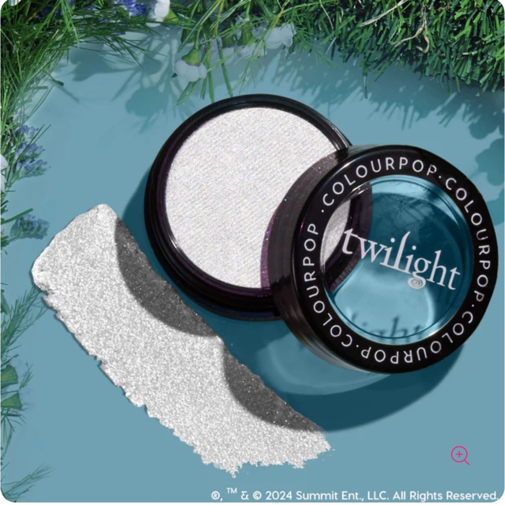 Twilight Super Shock Highlighter Luminous Highlighter in Vampire Skin - BNIB!